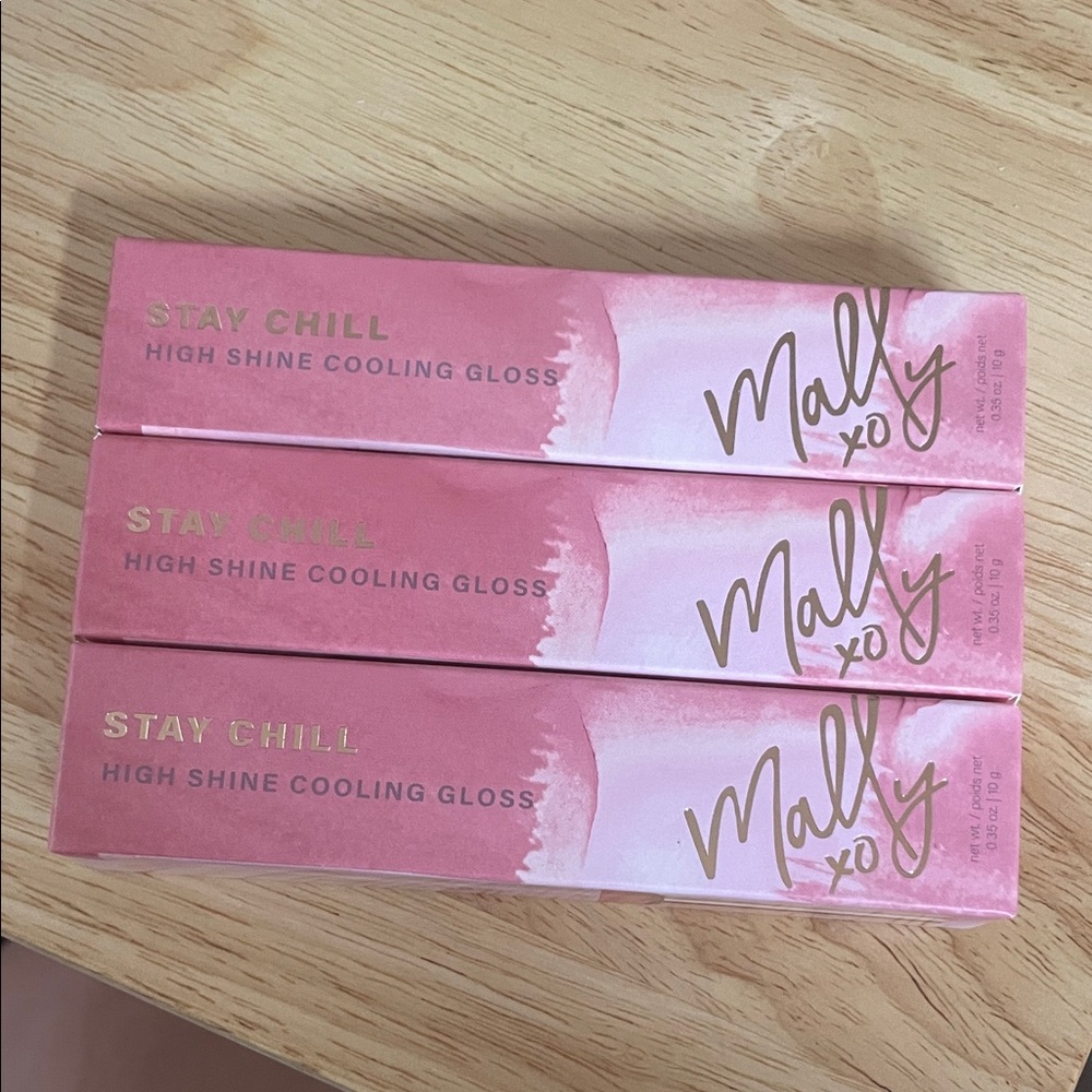 Three Mally Beauty Stay Chill High Shine Cooling Gloss - Picture 1 of 3